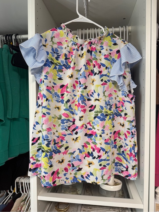 SHEIN Tops - SHEIN Floral Ruffle Sleeve Blouse in Pink, Blue & Green